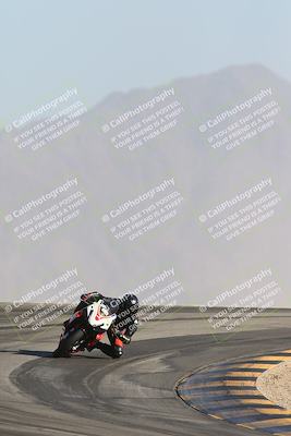 media/Jan-09-2025-Racers Edge (Thu) [[9e316ffd38]]/3-B Group/Session 4 (Turn 12 The Slide)/